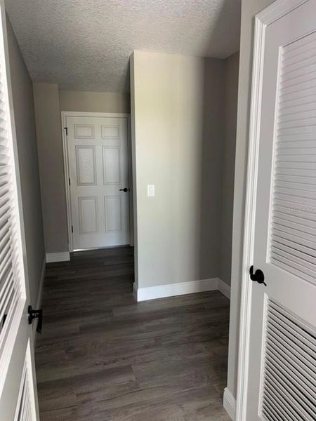 Spacious, unfurnished interior of a new home in , Dunnellon (Image 24).