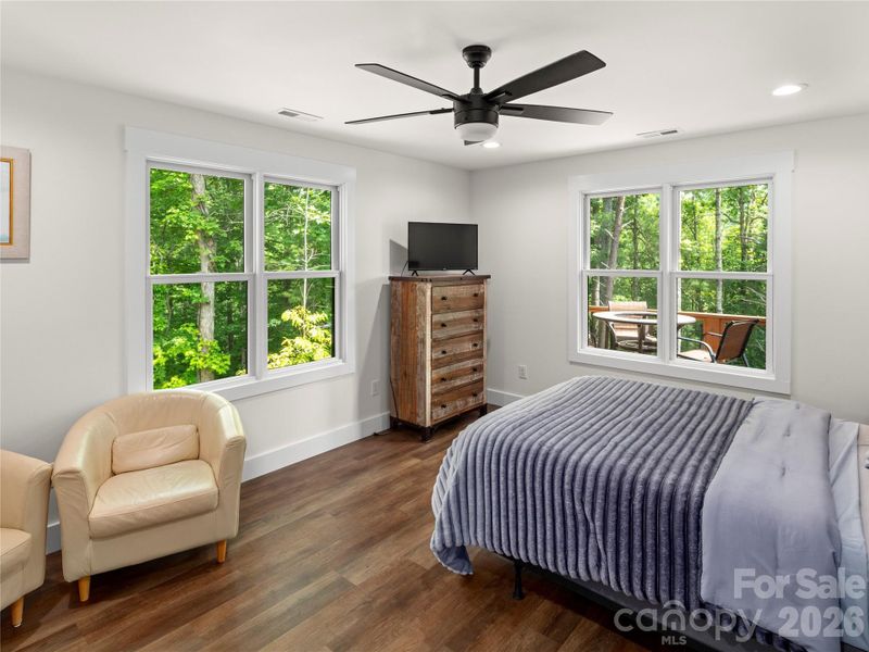 Furnished interior view inside a new home in , Nebo (Image 23).