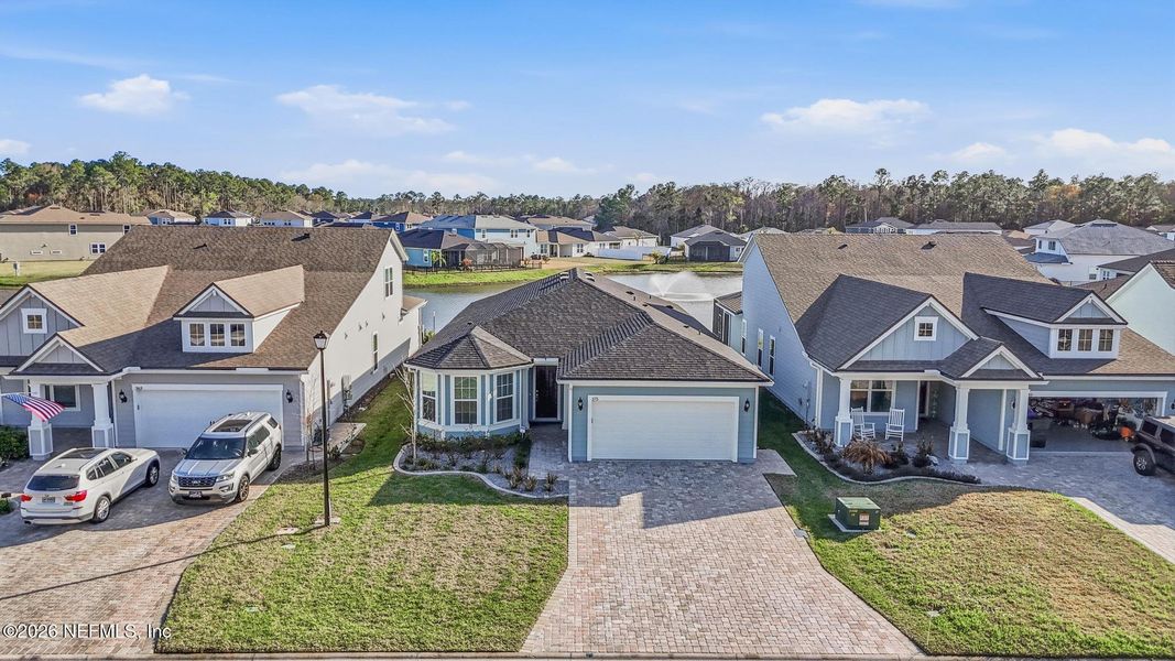 Image 83 of a home in .