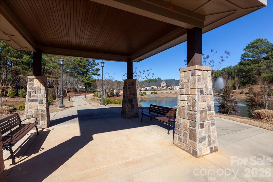 Community Sitting area Community Sitting area