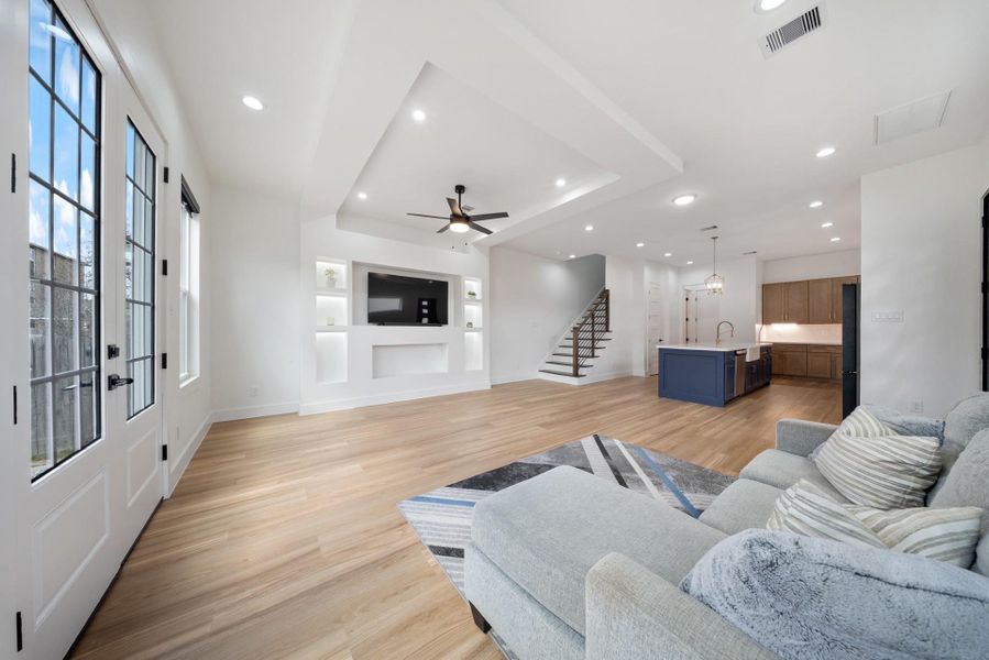 Spacious, unfurnished interior of a new home in , Sealy (Image 20).