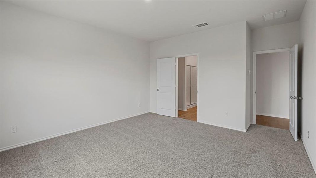 Spacious, unfurnished interior of a new home in Bluff Springs, Ferris (Image 33). Spacious, unfurnished interior of a new home in Bluff Springs, Ferris (Image 33).