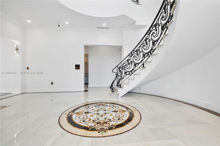 Spacious, unfurnished interior of a new home in , Surfside (Image 26).