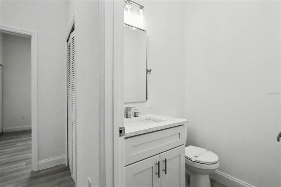 Furnished interior view inside a new home in , Ocala (Image 7).
