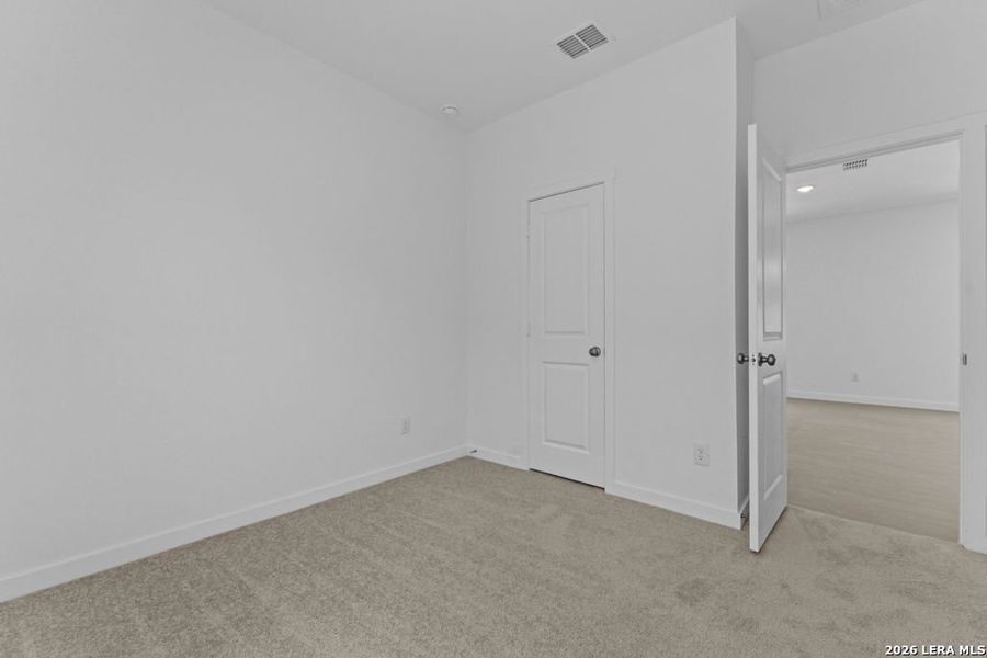 Spacious, unfurnished interior of a new home in Juniper Ranch, Spring Branch (Image 27).
