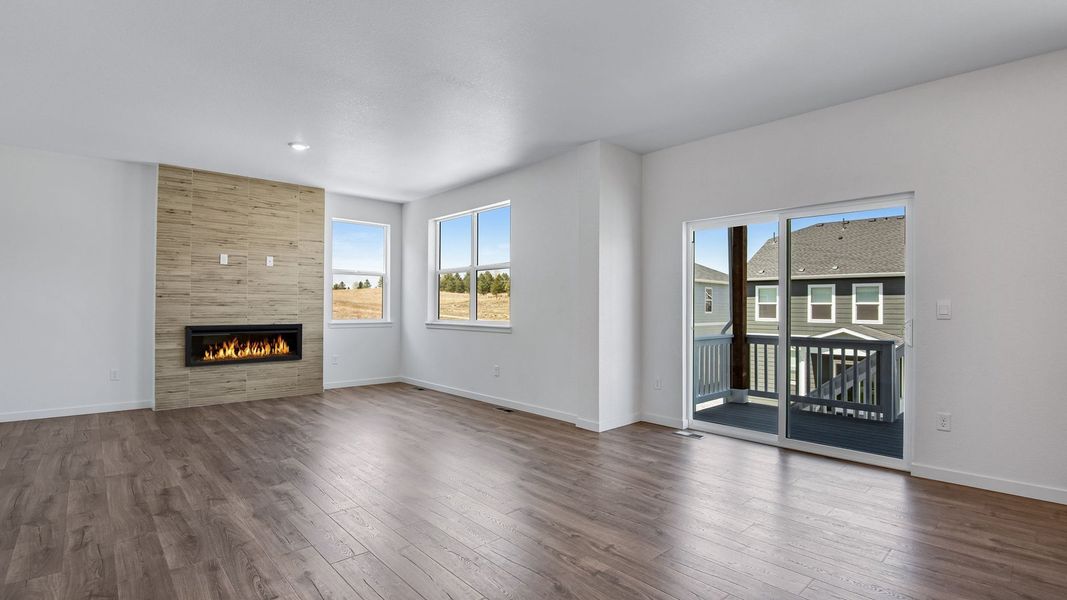 Spacious, unfurnished interior of a new home in Trails at Crowfoot, Parker (Image 30).