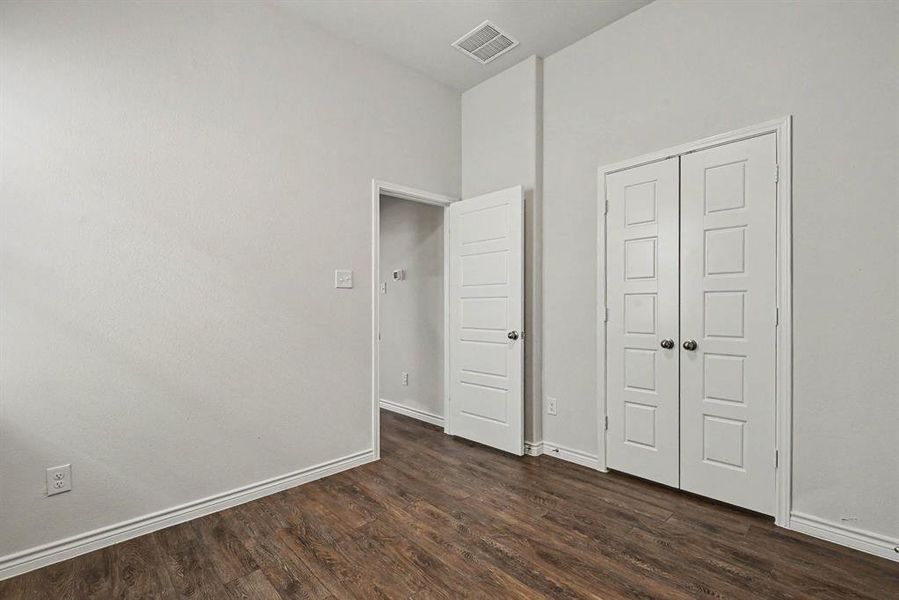 Spacious, unfurnished interior of a new home in , Fort Worth (Image 27).