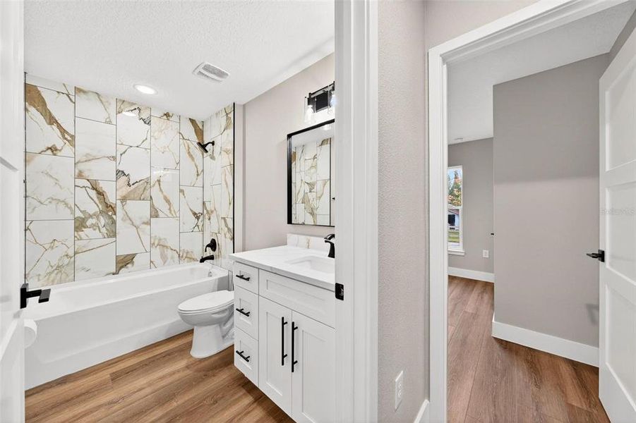 Furnished interior view inside a new home in , Umatilla (Image 6). Furnished interior view inside a new home in , Umatilla (Image 6).