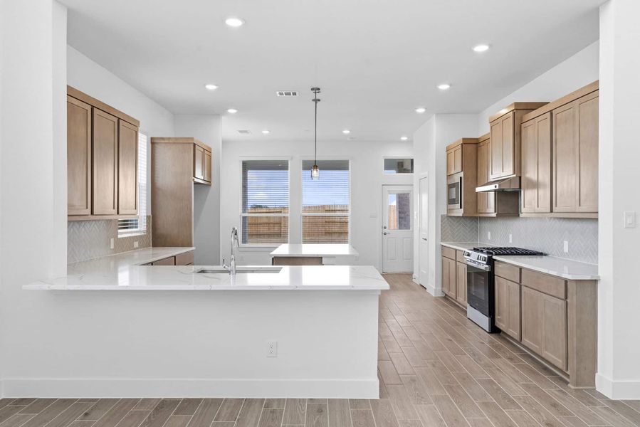 Furnished interior view inside a new home in Attwater, Waller (Image 5).
