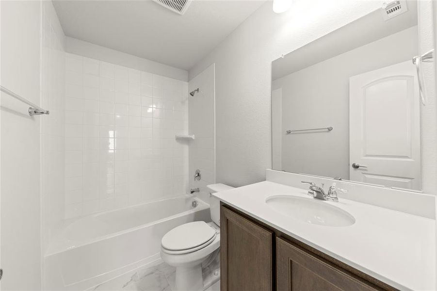 20_1640 Meadow Crest, Aubrey