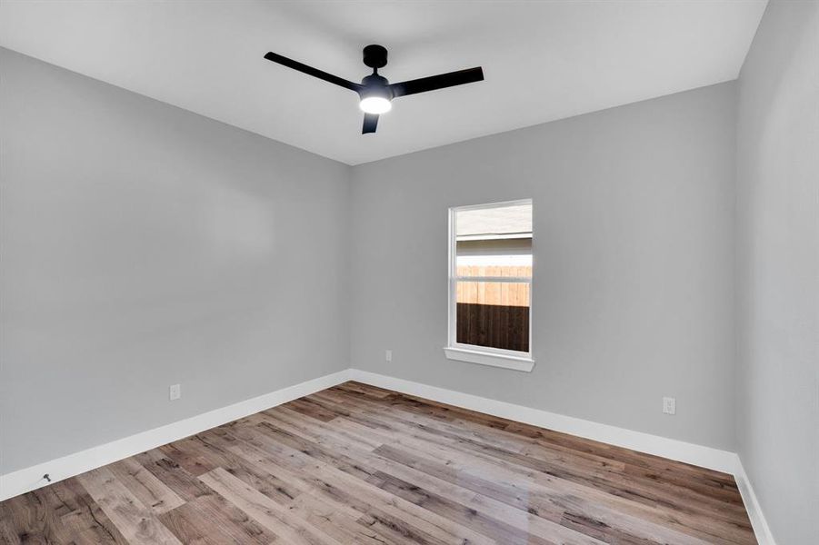 Spacious, unfurnished interior of a new home in , Alvarado (Image 18).