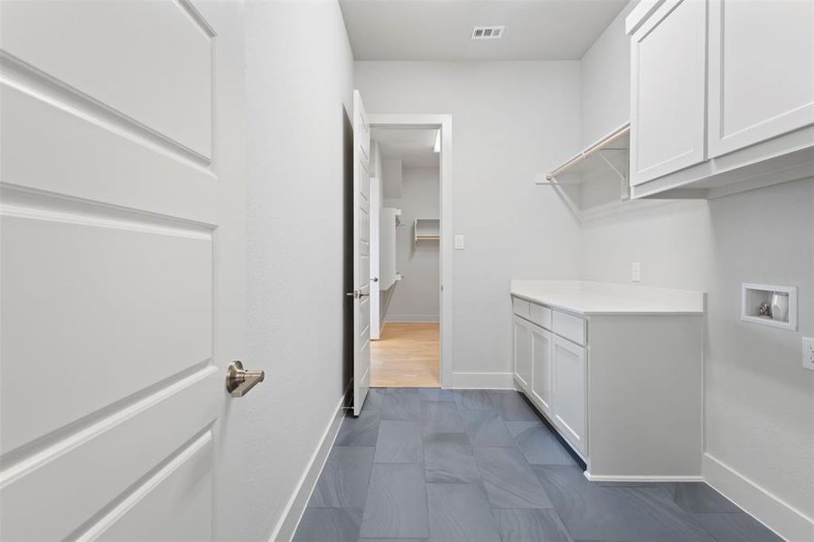 Spacious, unfurnished interior of a new home in Levante - 1 Acre Lots, Waxahachie (Image 13). Spacious, unfurnished interior of a new home in Levante - 1 Acre Lots, Waxahachie (Image 13).