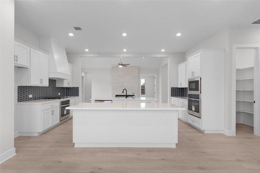 *PHOTO REPRESENTATIVE OF FLOORPLAN ONLY* *PHOTO REPRESENTATIVE OF FLOORPLAN ONLY*