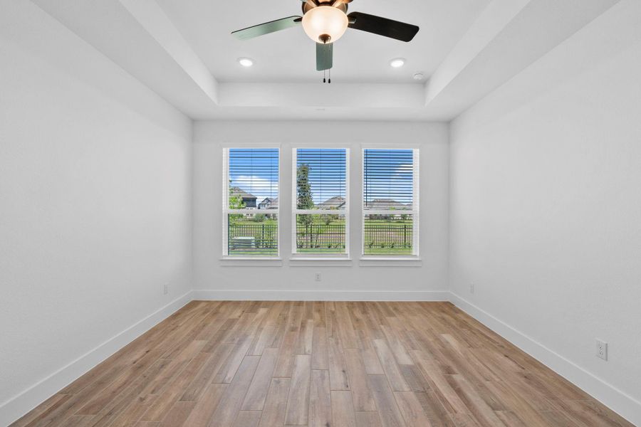 Spacious, unfurnished interior of a new home in Jordan Ranch, Fulshear (Image 28).