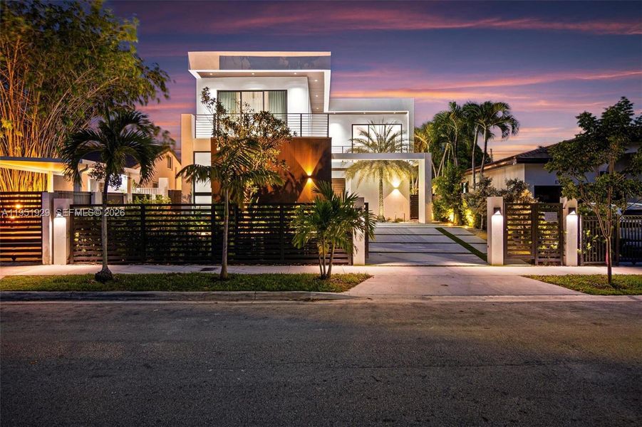 Image 36 of a home in .