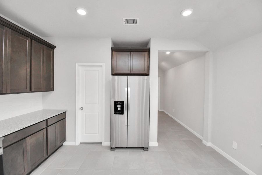 Furnished interior view inside a new home in Montgomery Ridge: Founders Collection, Montgomery (Image 10).