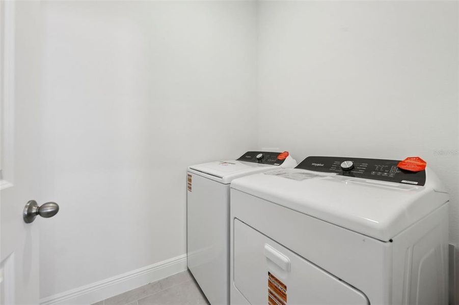 Close-up of interior finishes inside a home in Cyrene at Minneola, Minneola (Image 15).