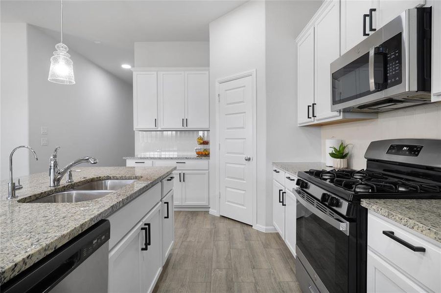 Furnished interior view inside a new home in , Celina (Image 5).