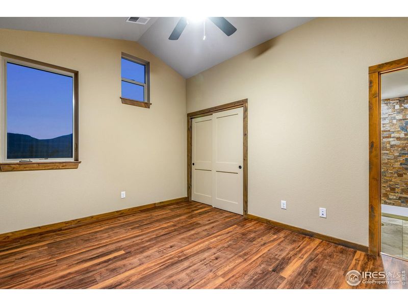 Spacious, unfurnished interior of a new home in , Estes Park (Image 17).