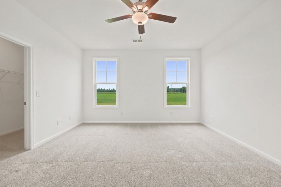 Spacious, unfurnished interior of a new home in Edgefield, Loris (Image 24). Spacious, unfurnished interior of a new home in Edgefield, Loris (Image 24).