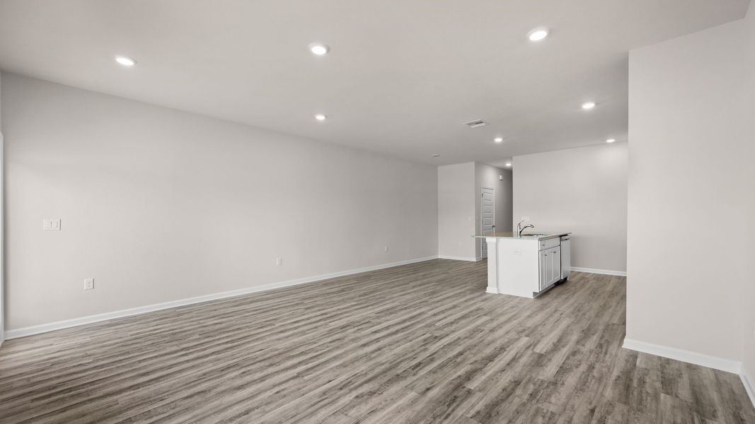 Representative unfurnished interior of a home built from the The Canmore by D.R. Horton in Salt Pines, Port Saint Joe (Image 22).