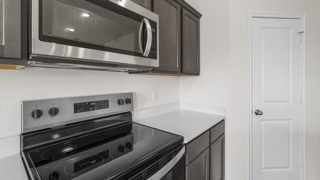 Furnished interior view inside a new home in Riverfield, Josephine (Image 8).