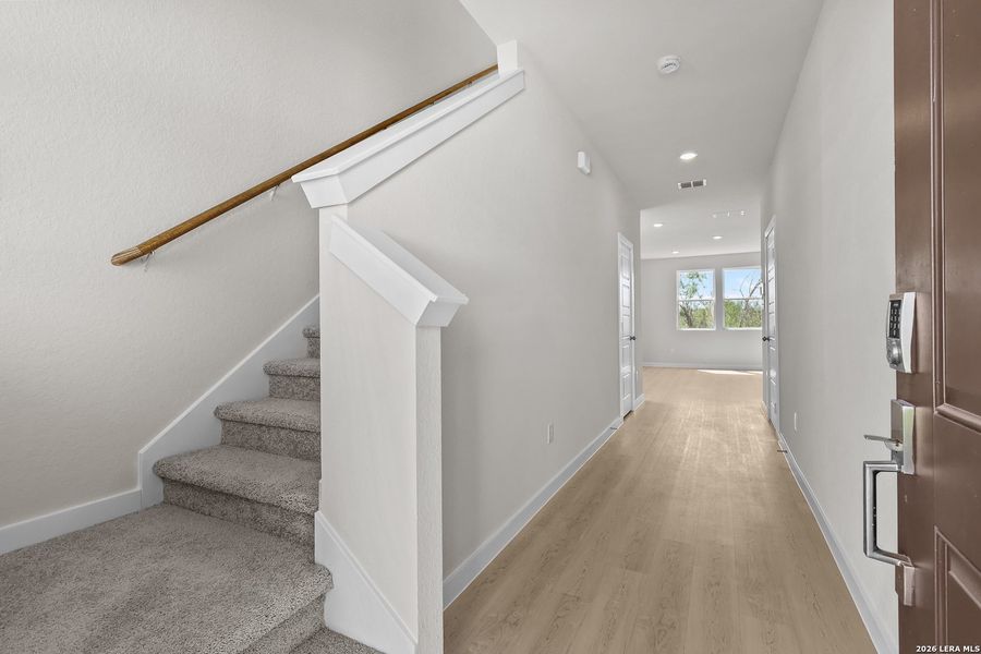 Spacious, unfurnished interior of a new home in Summerlin, San Antonio (Image 31). Spacious, unfurnished interior of a new home in Summerlin, San Antonio (Image 31).