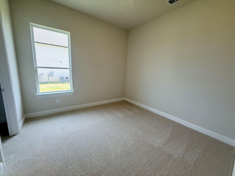 Spacious, unfurnished interior of a new home in Polo Ridge, Mesquite (Image 11). Spacious, unfurnished interior of a new home in Polo Ridge, Mesquite (Image 11).