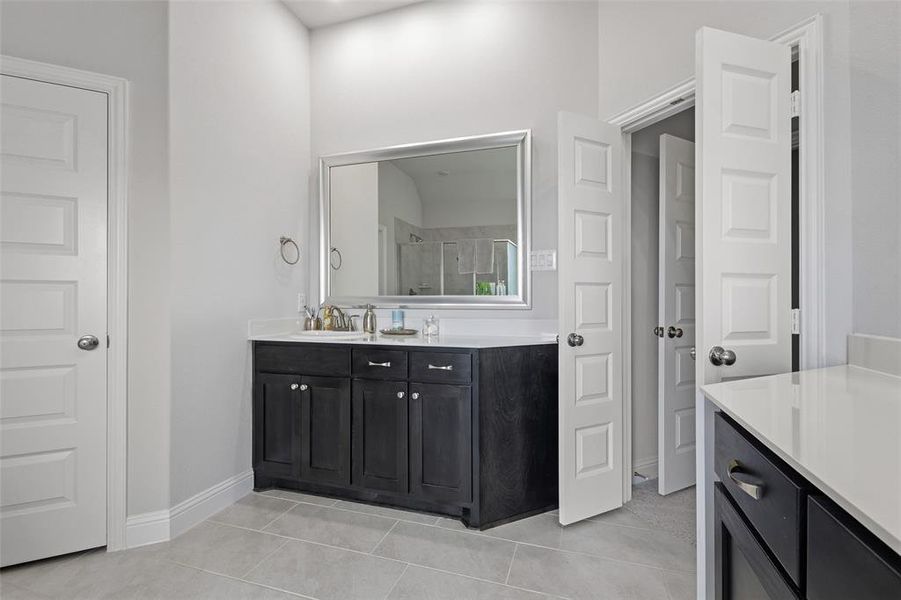 Furnished interior view inside a new home in , Greenville (Image 11).