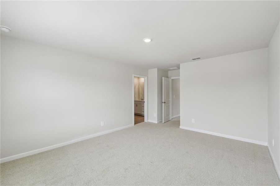 Spacious, unfurnished interior of a new home in , Lawrenceville (Image 34). Spacious, unfurnished interior of a new home in , Lawrenceville (Image 34).