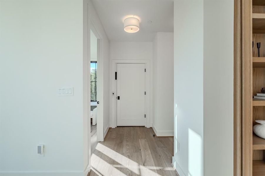 Spacious, unfurnished interior of a new home in , University Park (Image 22).