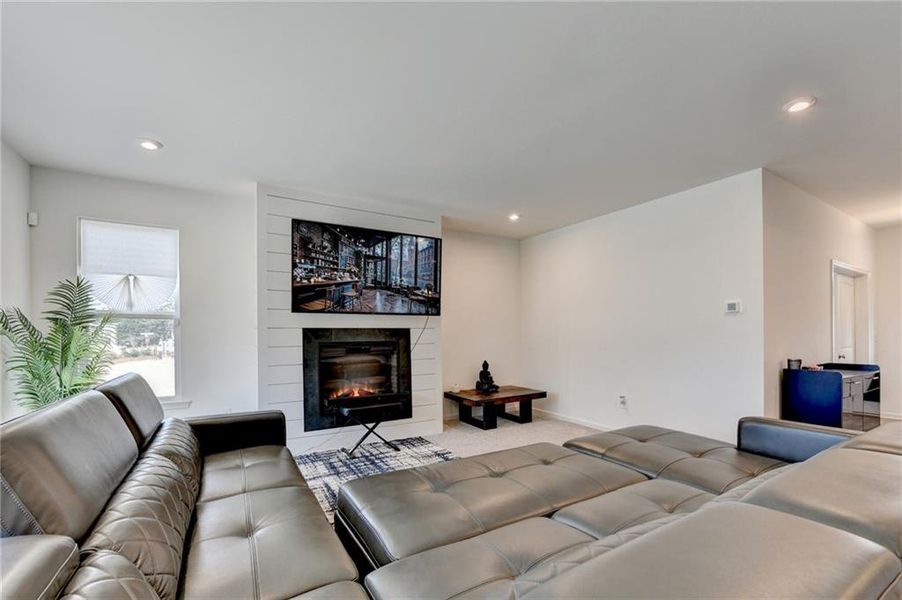 Furnished interior view inside a new home in Sweetbay Farm, Lawrenceville (Image 33).