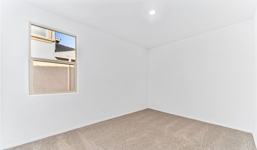 Representative unfurnished interior of a home built from the Dalea by D.R. Horton in Hanson Ridge, Vail (Image 31).
