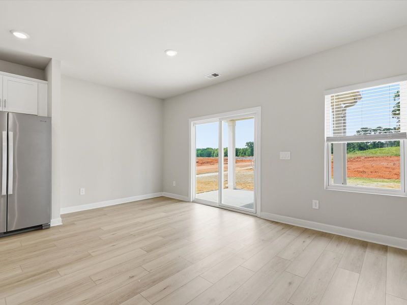 Spacious, unfurnished interior of a new home in Southwell Commons, Anderson (Image 11).