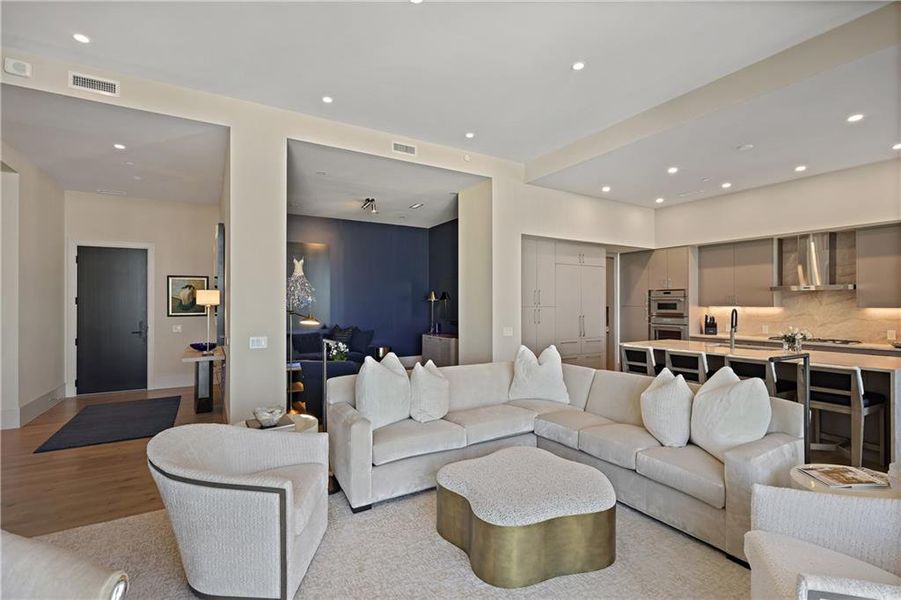 Furnished interior view inside a new home in The Dillon Buckhead, Atlanta (Image 9).