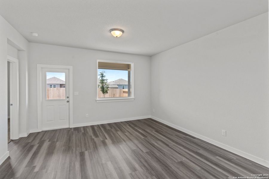 Spacious, unfurnished interior of a new home in Talley Fields, San Antonio (Image 15).