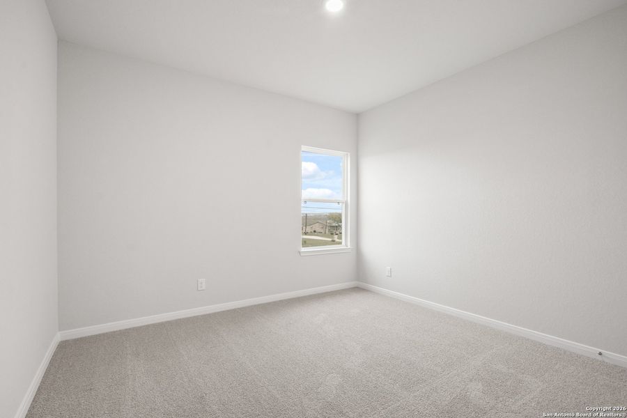 Spacious, unfurnished interior of a new home in Katzer Ranch, Converse (Image 22).