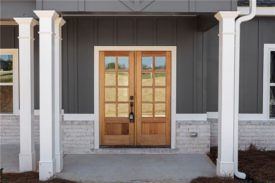 Exterior details and patio area of a home in , Social Circle (Image 3).