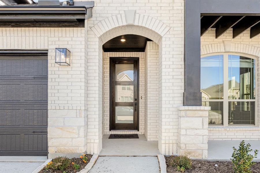 Exterior details and patio area of a home in Silo Mills, Joshua (Image 27).