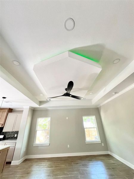 Spacious, unfurnished interior of a new home in , Santa Fe (Image 35).