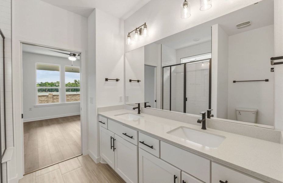 Furnished interior view inside a new home in Sun City Texas, Georgetown (Image 5).