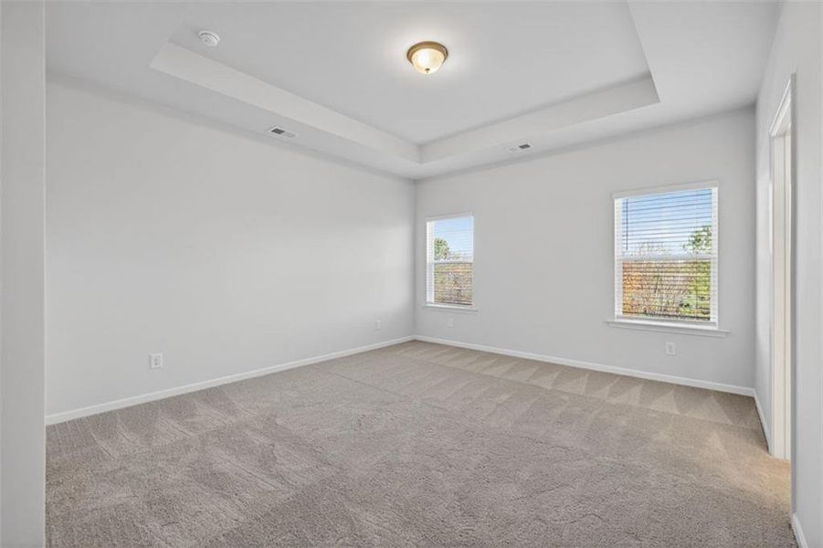 Spacious, unfurnished interior of a new home in Franklin Manor, Lawrenceville (Image 43).