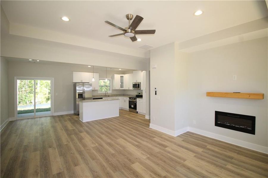 Spacious, unfurnished interior of a new home in , Douglasville (Image 12). Spacious, unfurnished interior of a new home in , Douglasville (Image 12).