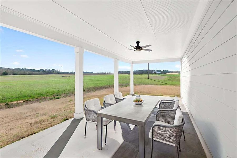 Exterior details and patio area of a home in , Comer (Image 32).