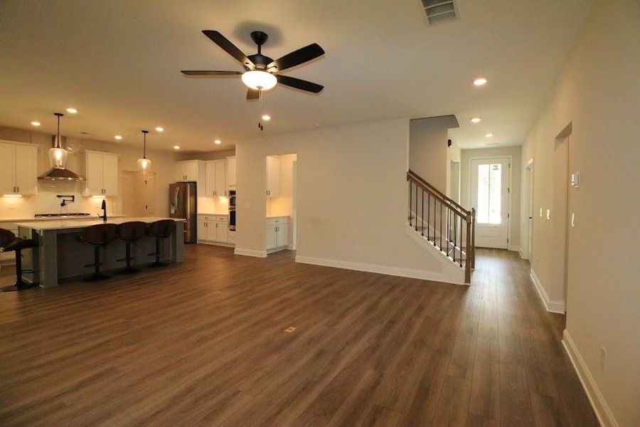 Spacious, unfurnished interior of a new home in , Dallas (Image 43). Spacious, unfurnished interior of a new home in , Dallas (Image 43).