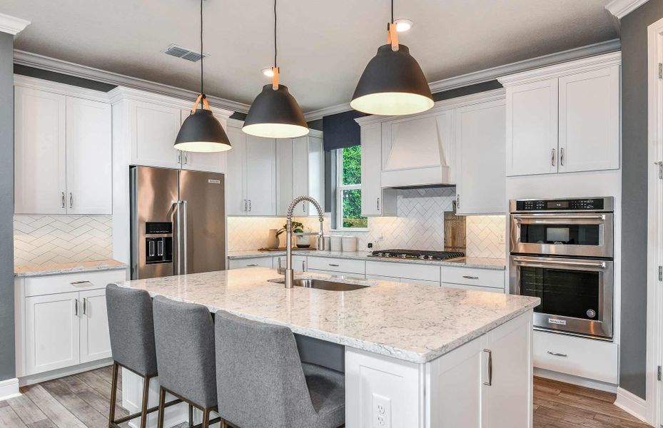 Representative furnished interior of a home built from the Merlot Grand by Pulte Homes in Avera, Orlando (Image 5).