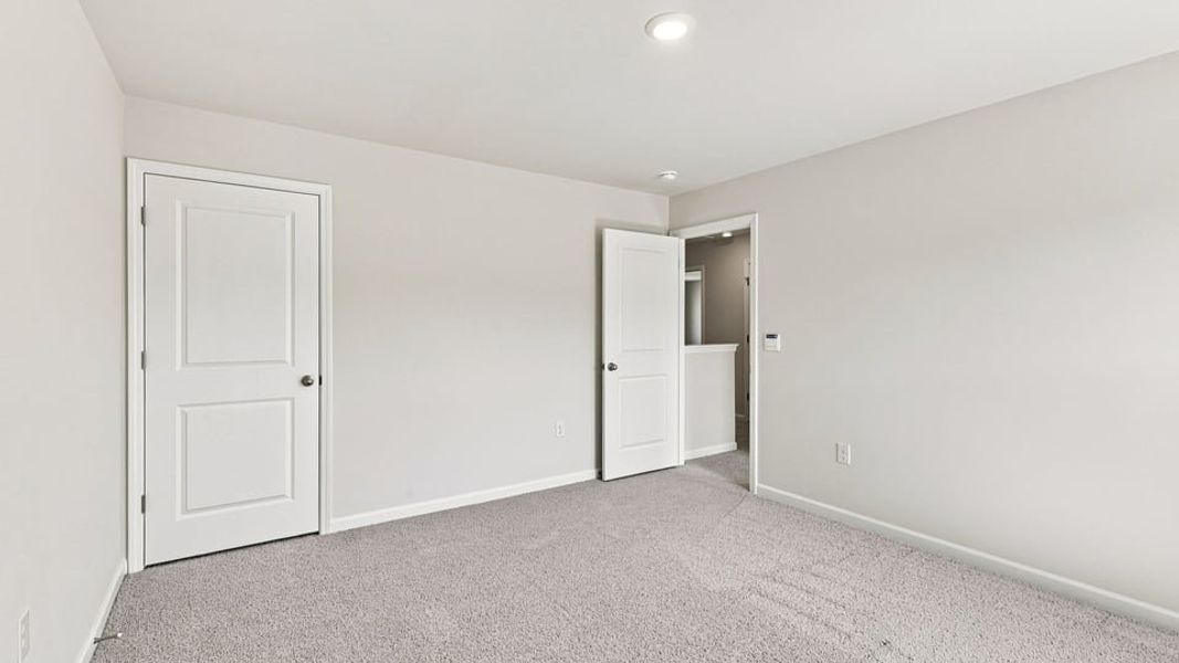 Spacious, unfurnished interior of a new home in Sherwood Gardens, Landrum (Image 27). Spacious, unfurnished interior of a new home in Sherwood Gardens, Landrum (Image 27).