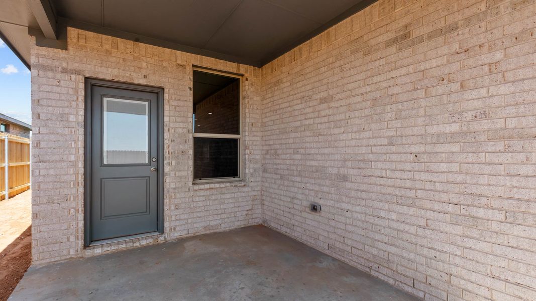 Image 22 representing the LAS CRUCES by D.R. Horton in Northwest Passage, Midland, TX. Image 22 representing the LAS CRUCES by D.R. Horton in Northwest Passage, Midland, TX.