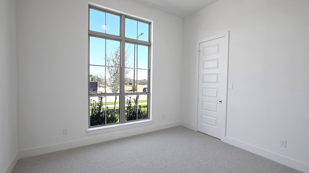 Spacious, unfurnished interior of a new home in Juniper Springs, Lockhart (Image 24).