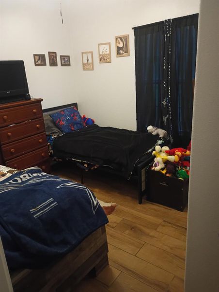 Furnished interior view inside a new home in , Onalaska (Image 10).